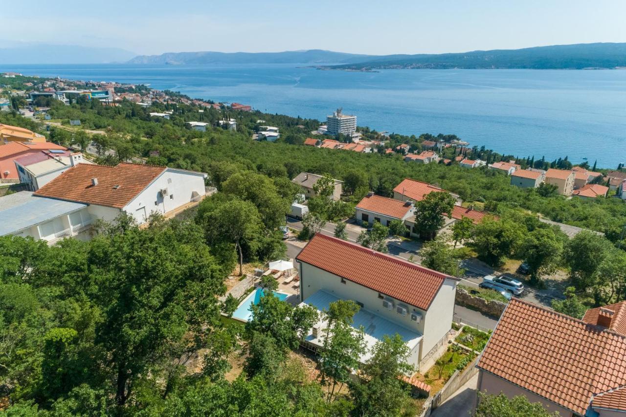 Villa Antani With Heated Pool, Sauna & Jacuzzi Crikvenica Exterior foto