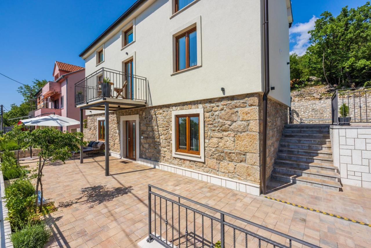 Villa Antani With Heated Pool, Sauna & Jacuzzi Crikvenica Exterior foto